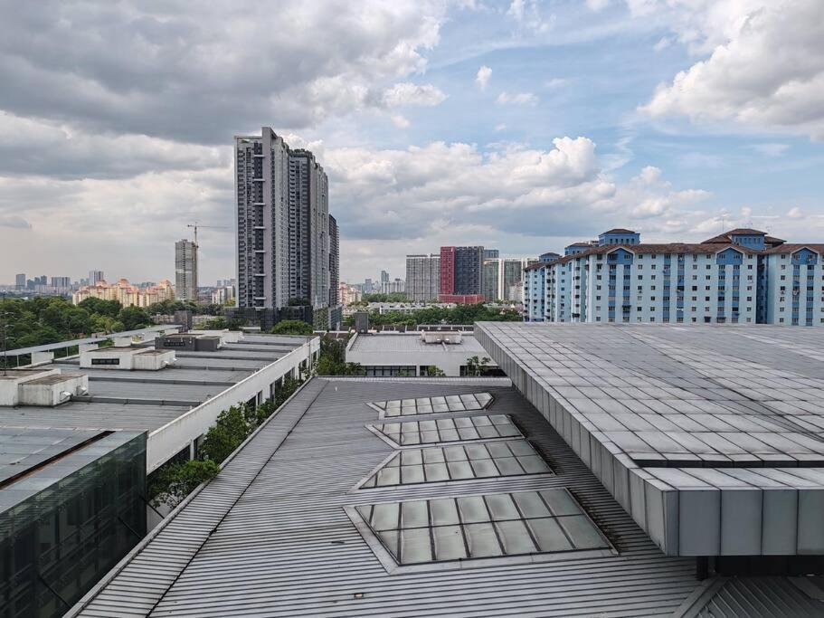 2-4pax New Stylish Lily Revo Pavillion Bukit Jalil - 55