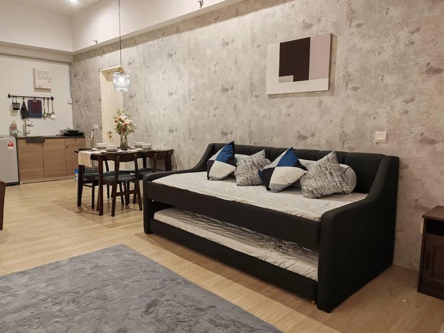 2-4pax New Stylish Lily Revo Pavillion Bukit Jalil - 55